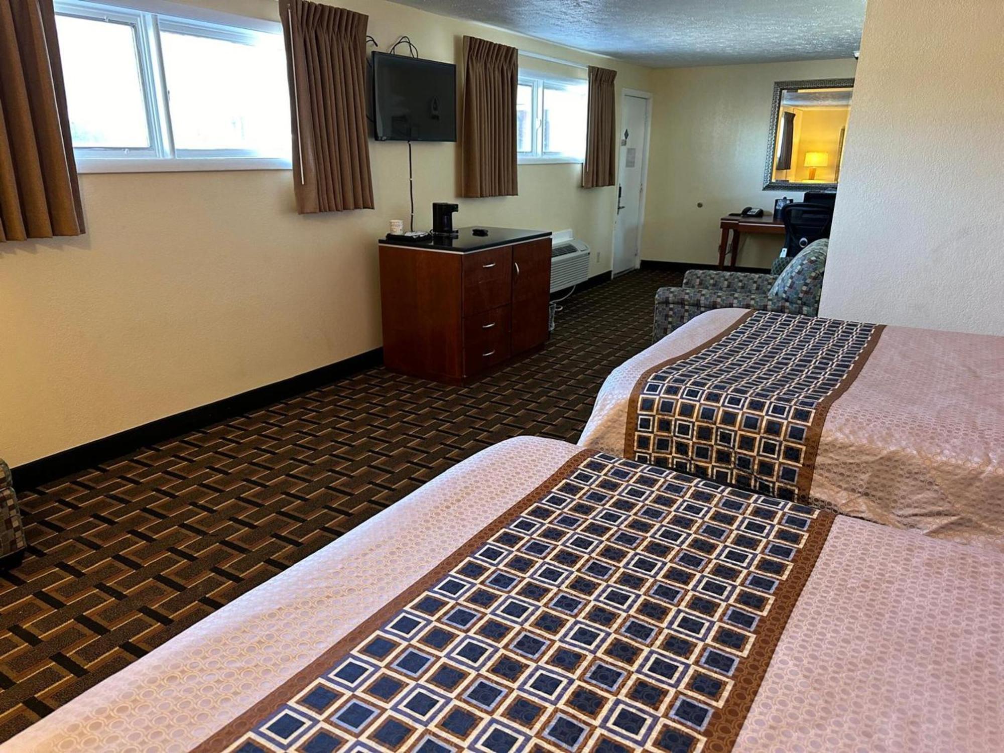 Stay Inn By Oyo Near I 80 Lincoln West Exterior photo